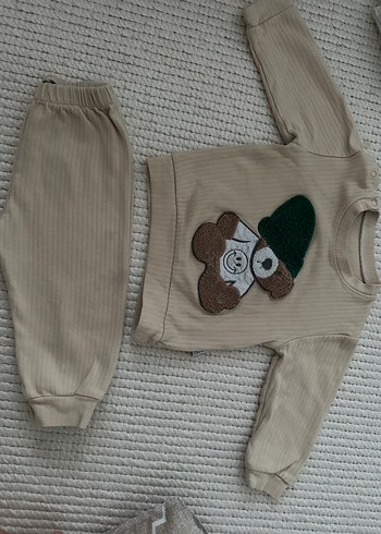Kahverengi Nakışlı Erkek Bebek Triko Takım