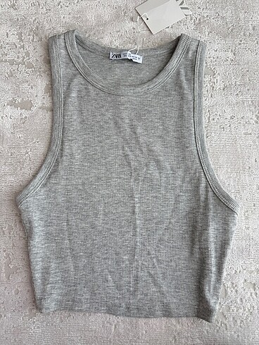 Zara Zara basic crop top