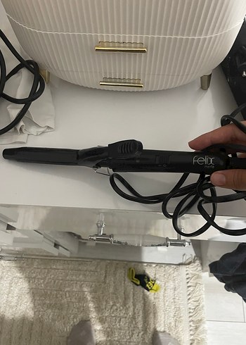 Siyah Saç Şekillendirici Maşa - Görsel 2