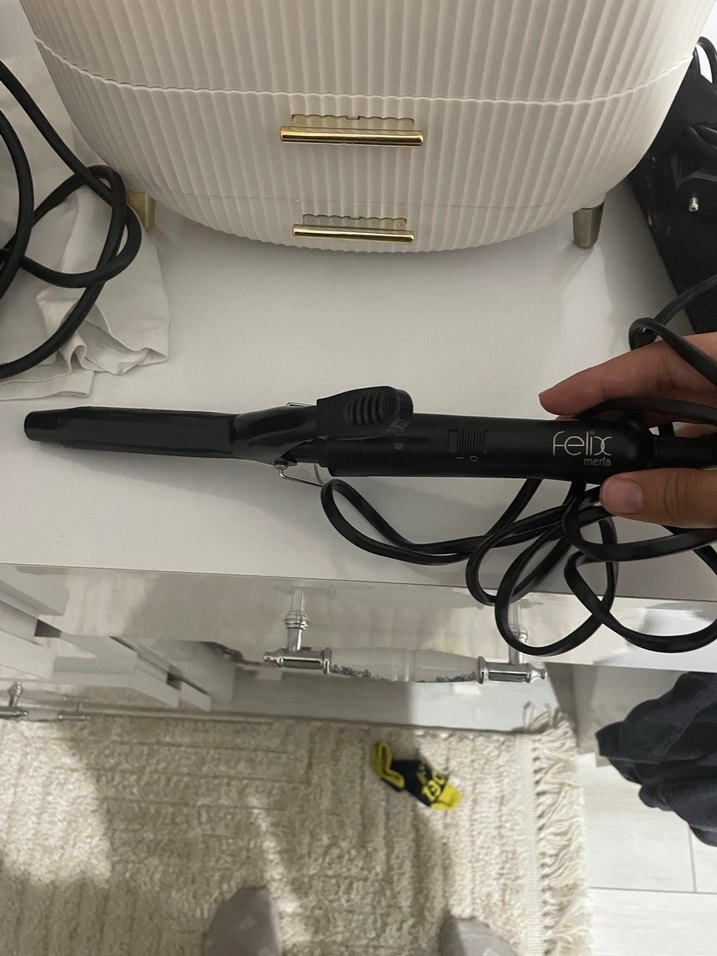 Siyah Saç Şekillendirici Maşa - Görsel 2