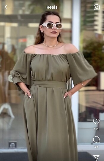 Kemerli elbise