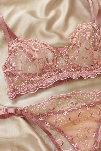 Victoria s Secret Desenli transparan brode