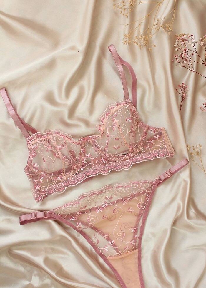 Desenli transparan brode - Görsel 3