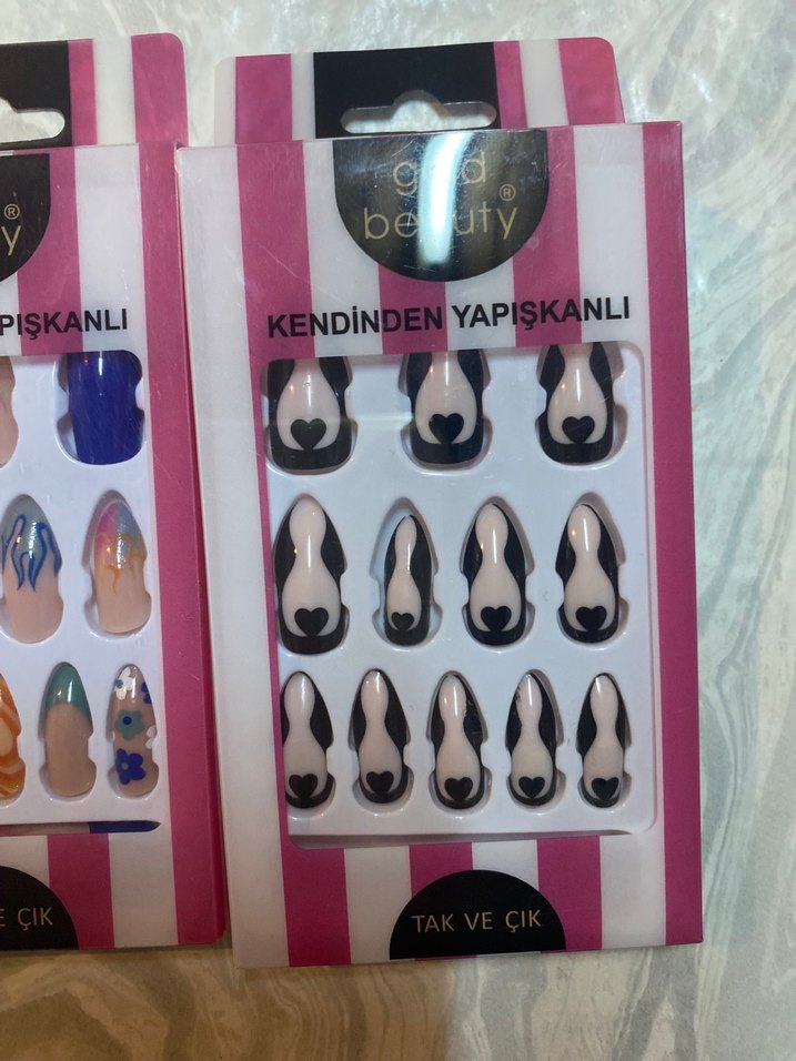 Gold Beauty Çok Renkli Kendinden Yapışkanlı Tırnak Süsü - Görsel 2