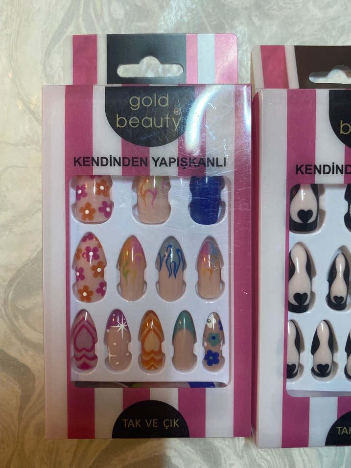 Gold Beauty Çok Renkli Kendinden Yapışkanlı Tırnak Süsü - Görsel 3