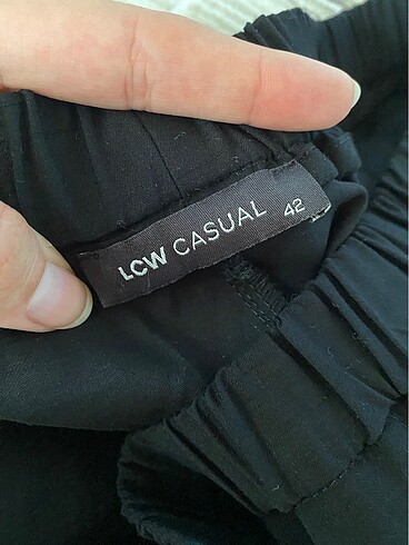 LC Waikiki LCW kadın kargo cepli eşofman altı siyah renk