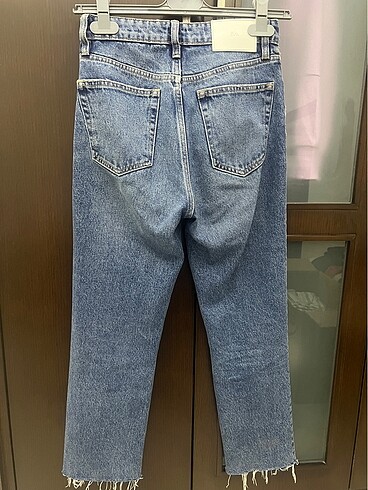 34 Beden Jeann