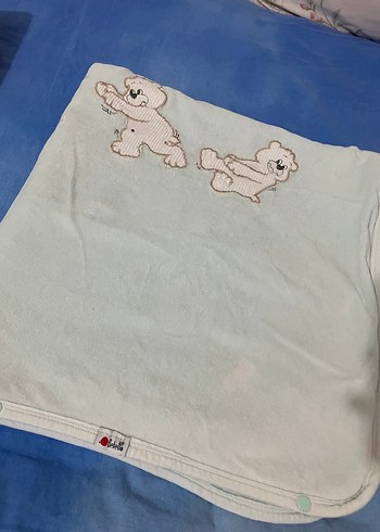 Gri Nakışlı Çocuk Battaniyesi - Görsel 2