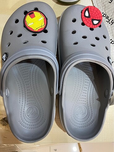 Crocs Gri