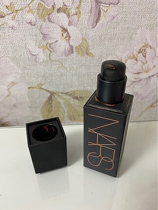 Nars Laguna likit Bronzer