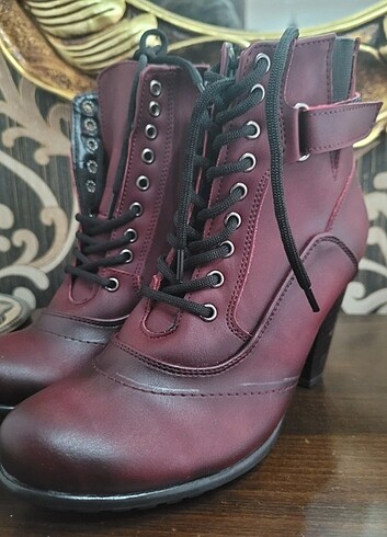 36 Beden bordo Renk Kadın ayakkabısı (BOT)