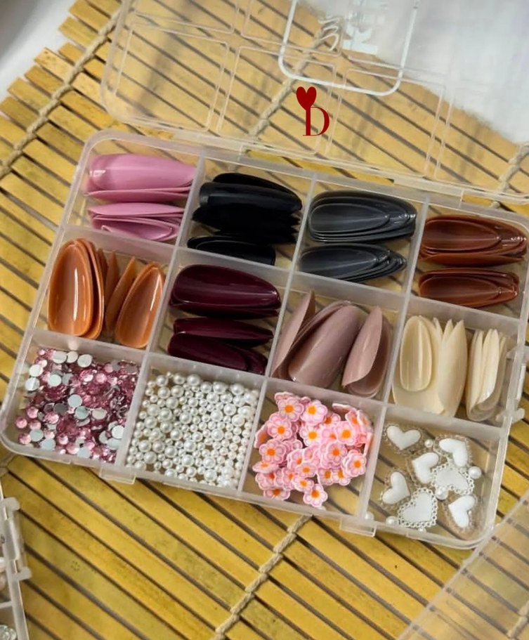 Renkli Koyu Tırnak Süsleme Seti - Görsel 3