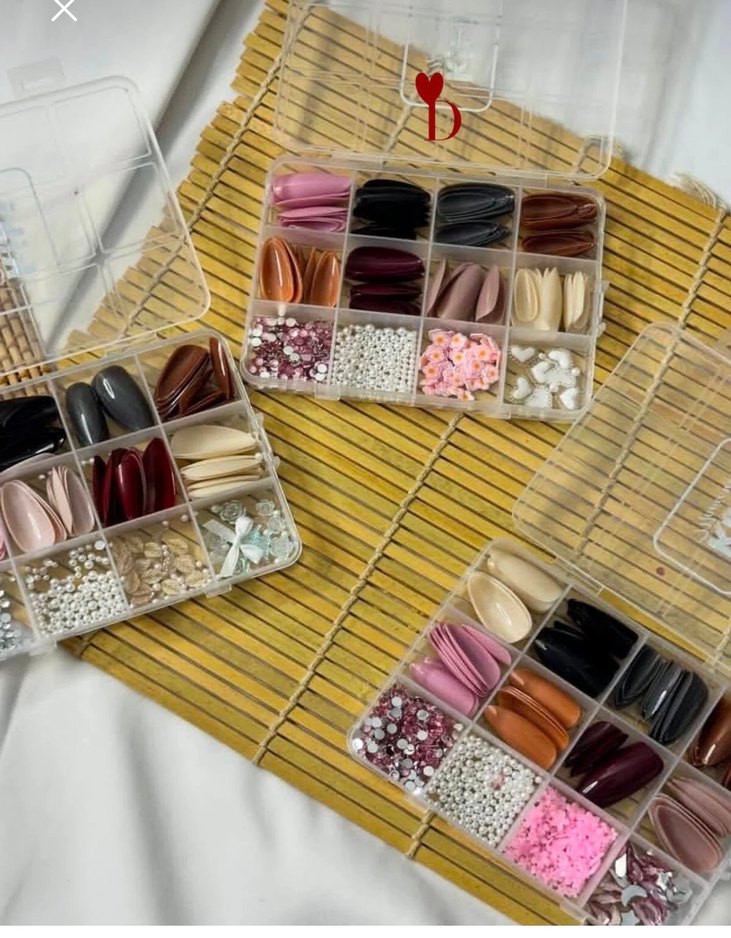 Renkli Koyu Tırnak Süsleme Seti - Görsel 2