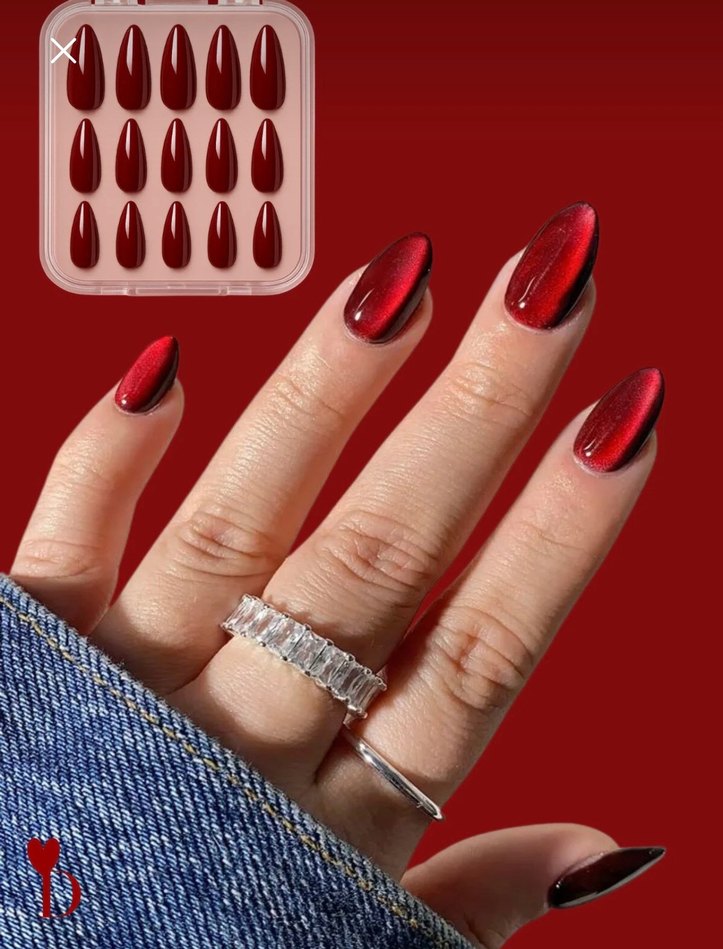 Parlak Kırmızı Tırnak Süslemeleri - Görsel 2