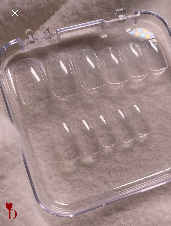 şeffaf takma tırnak Pastel Bej Şeffaf Tırnak Dekorasyonu - Görsel 2