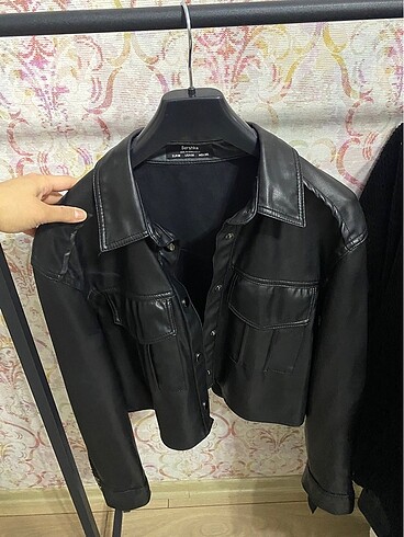 Bershka siyah deri ceket