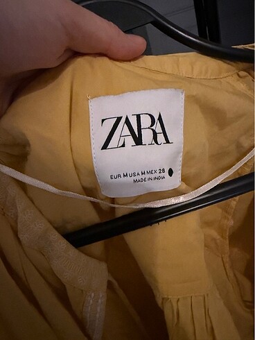 Zara Zara işlemeli bluz