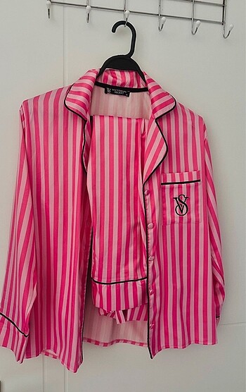 Vs pijama saten orjinale birebirdir