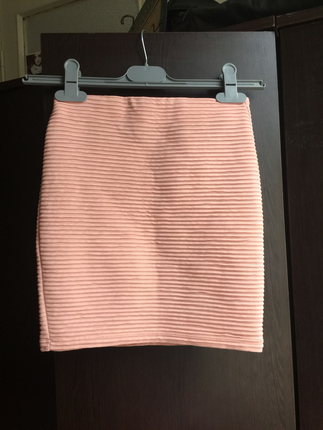 xs Beden pembe Renk Bershka mini etek