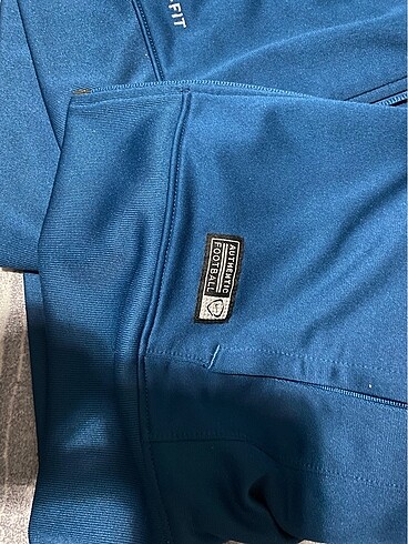 m Beden Nike DRI FIT eşofman takımı