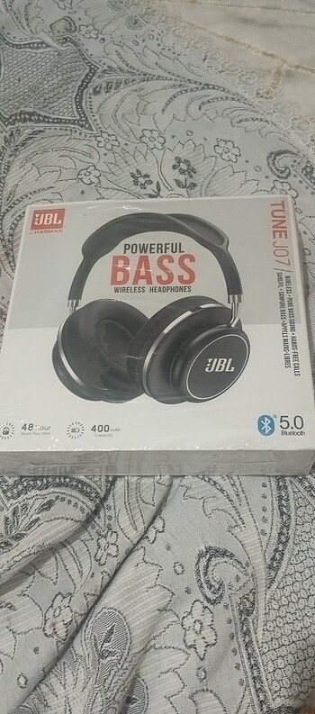 JBL extra bassli kulak üstü kulaklık 