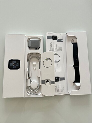 Apple Watch 2. Nesil 44 mm