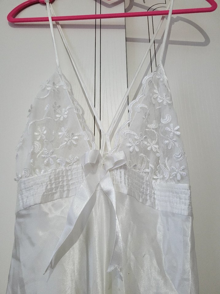 nakışlı saten sabahlık - Görsel 3