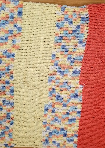 Pastel Renkli Çocuk Örgü Battaniye - Görsel 2