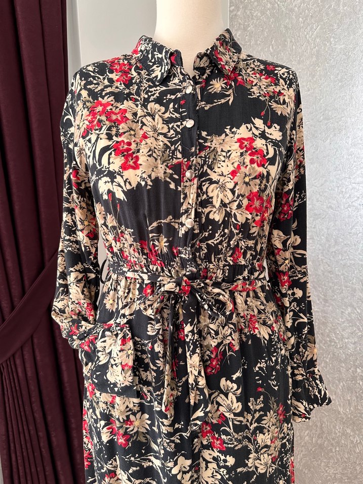 Çiçekli Uzun Viskon Elbise - Görsel 2