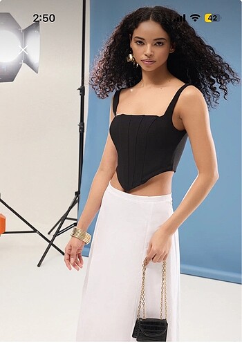 Trendyolmilla korse crop