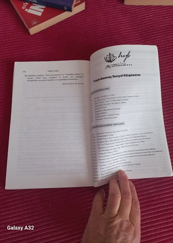 Kadınların Yüreğini Isıtacak Öyküler Kitabı - Görsel 4