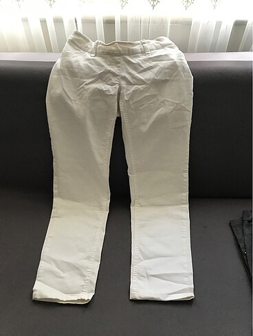 Kız 36 beden beyaz pantolon