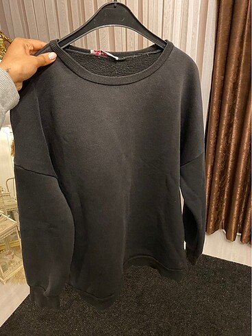 Siyah oversize sweat