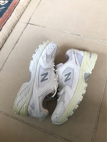 New Balance Ayakkabı