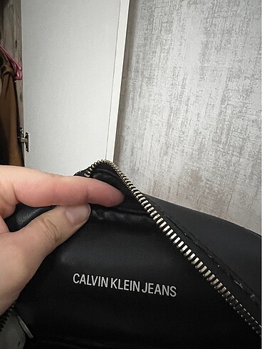 Beden Calvin klein çanta
