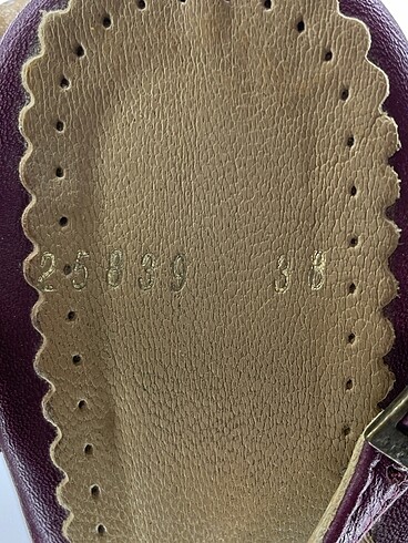 38 Beden bordo Renk Diğer Dolgu Topuk %70 İndirimli.