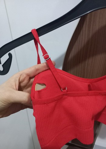 Kırmızı Göğüs Pedli Seamless Crop Atlet - Görsel 4