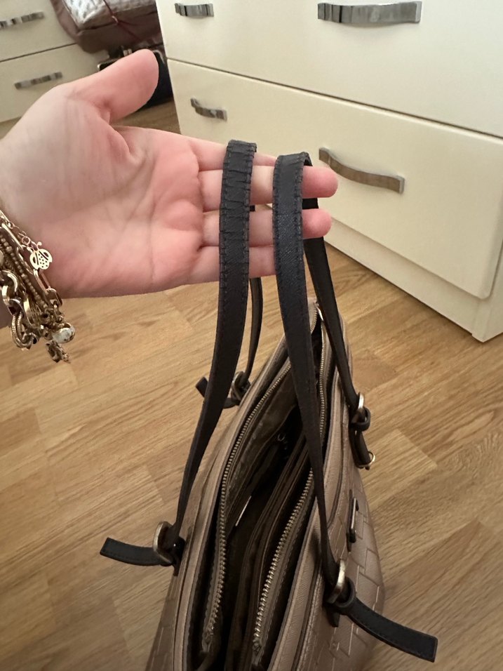 Bej Deri Kadın Çanta Siyah Tokalı - Görsel 4