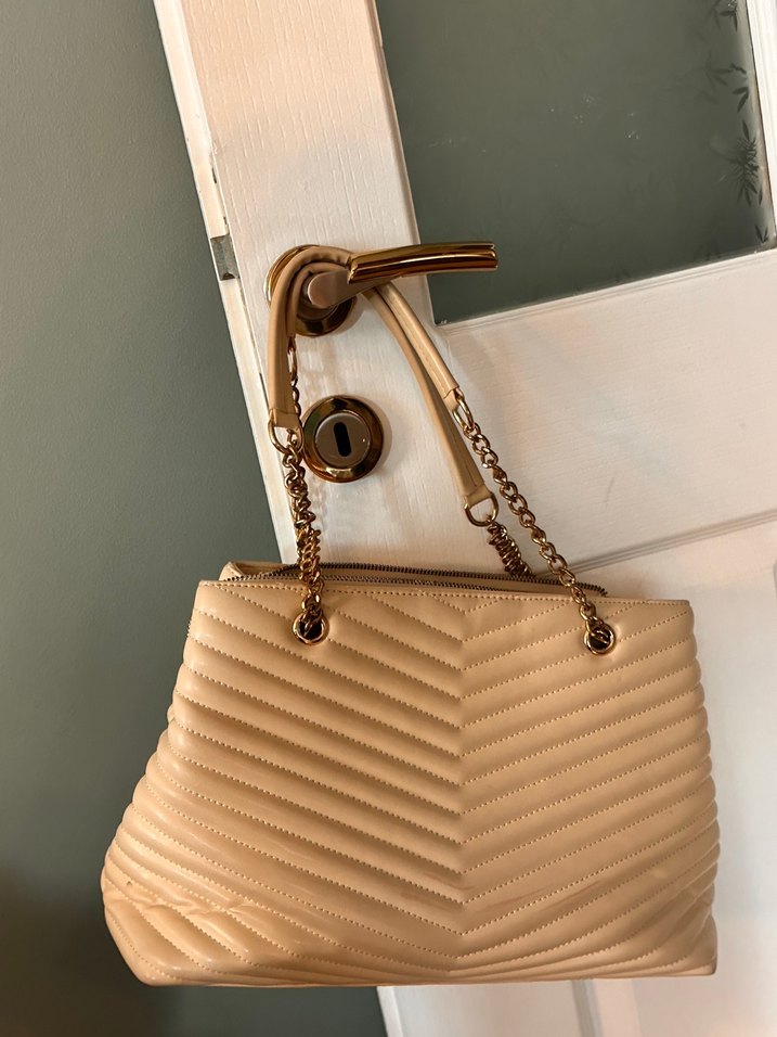 GUESS Bej Deri Kadın Çanta - Görsel 5