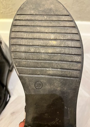 Kadın Taşlı Bot - Görsel 4