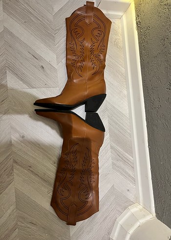 Kahverengi Deri Kadın Çizme - Görsel 3