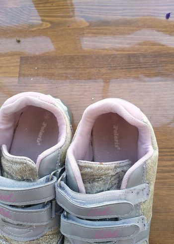 30 Beden Kız Çocuk Gri Spor Ayakkabı Velcro Kapamalı