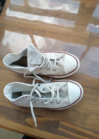 Converse Beyaz Minimalist Kadın Spor Ayakkabı