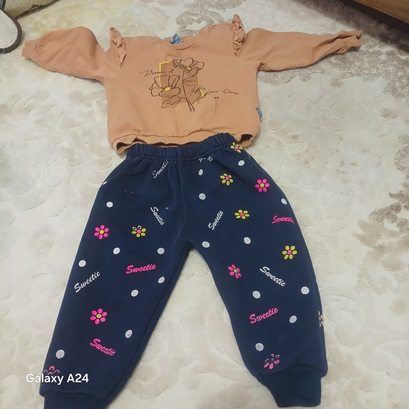 Kız Bebek Renkli Desenli Örme Takım - Görsel 2