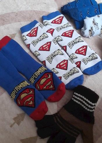 Erkek Çocuk Süperman Desenli Çoraplar - Görsel 2