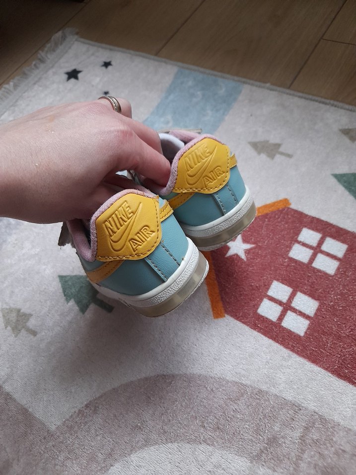 Kız çocuk cırt cırtlı Nıke aır force ayakkabı - Görsel 3