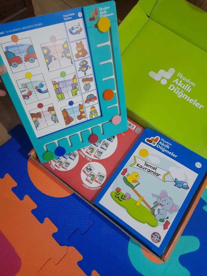 3 Yaş Etkinlik Seti - İlkadım Akıllı Düğmeler - Görsel 2