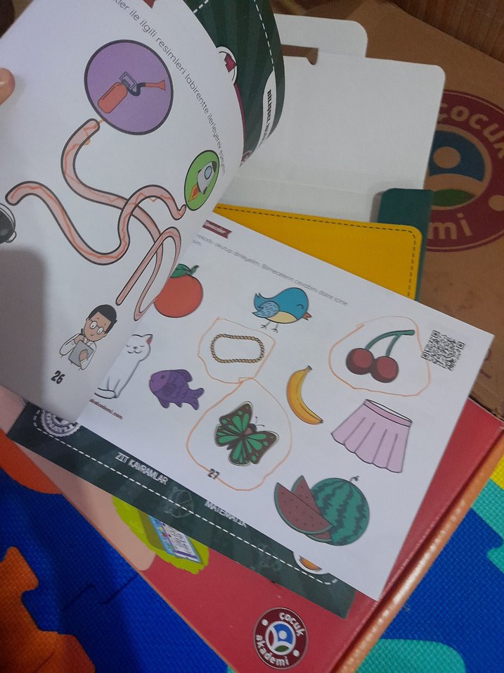 3 Yaş Etkinlik Seti - İlkadım Akıllı Düğmeler - Görsel 3