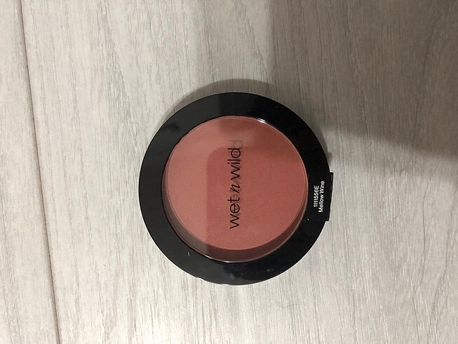 Wet n wild allık