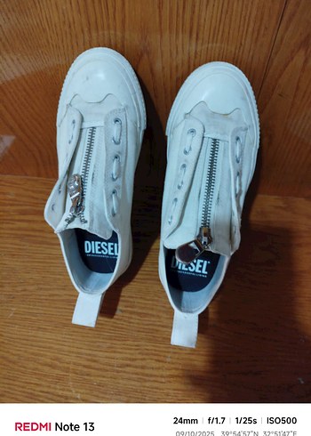 Diesel Beyaz Fermuarlı Kadın Spor Ayakkabı